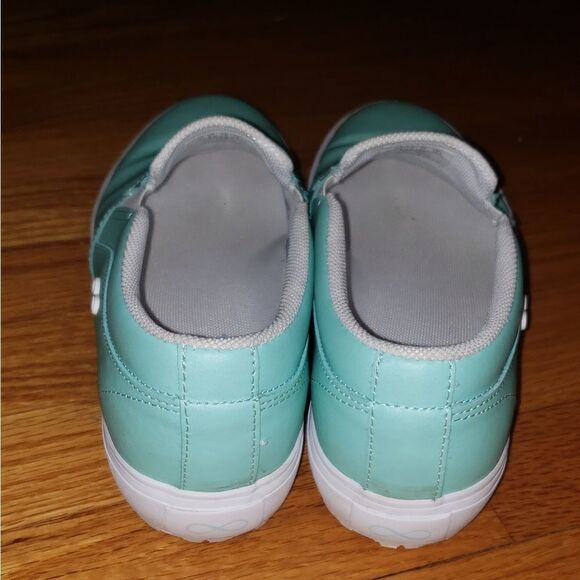 Cherokee Infinity memory foam nursing shoes - Picture 3 of 8